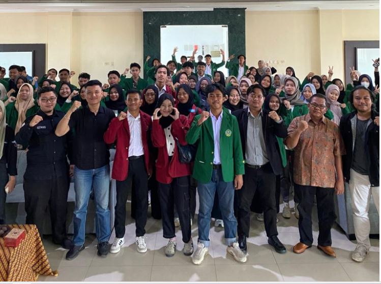HMJ Hukum Ekonomi Syariah Adakan Kelas Profesi Advokat dan Notaris