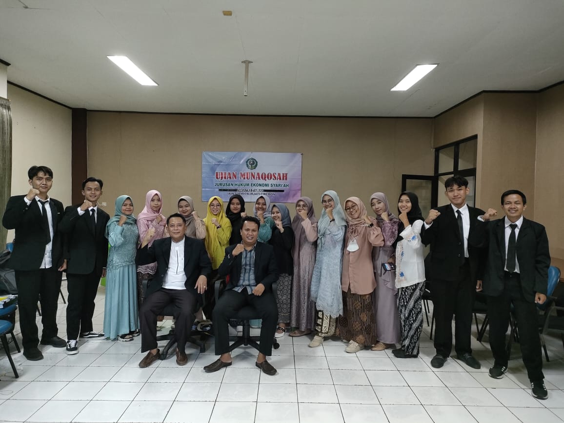 Jurusan Hukum Ekonomi Syariah/Mu'amalah Melaksanakan Munaqosah Gelombang II Tahun Akademik 2022-2023 Ganjil