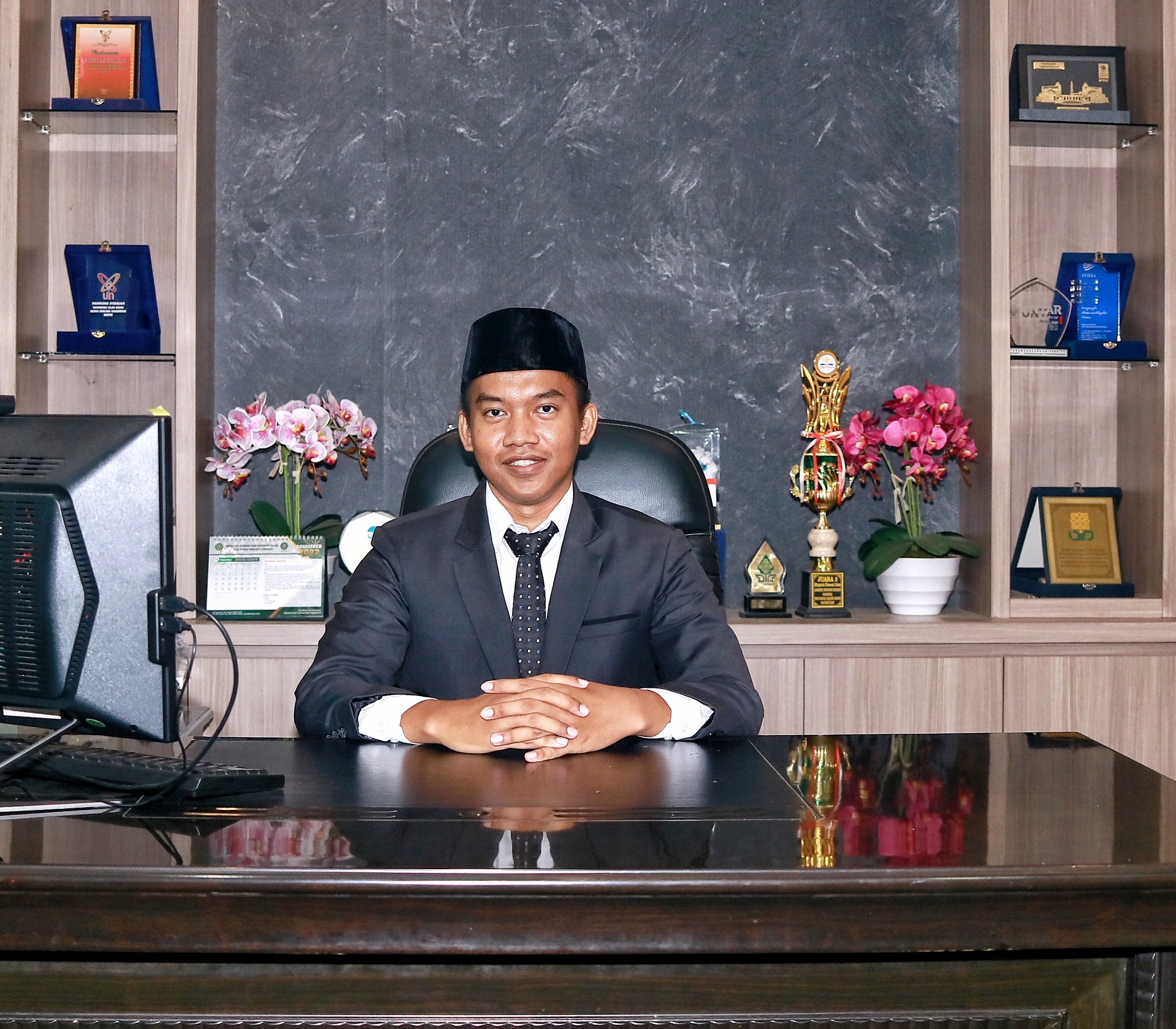 Jefik Zulfikar Hafizd, M.H.